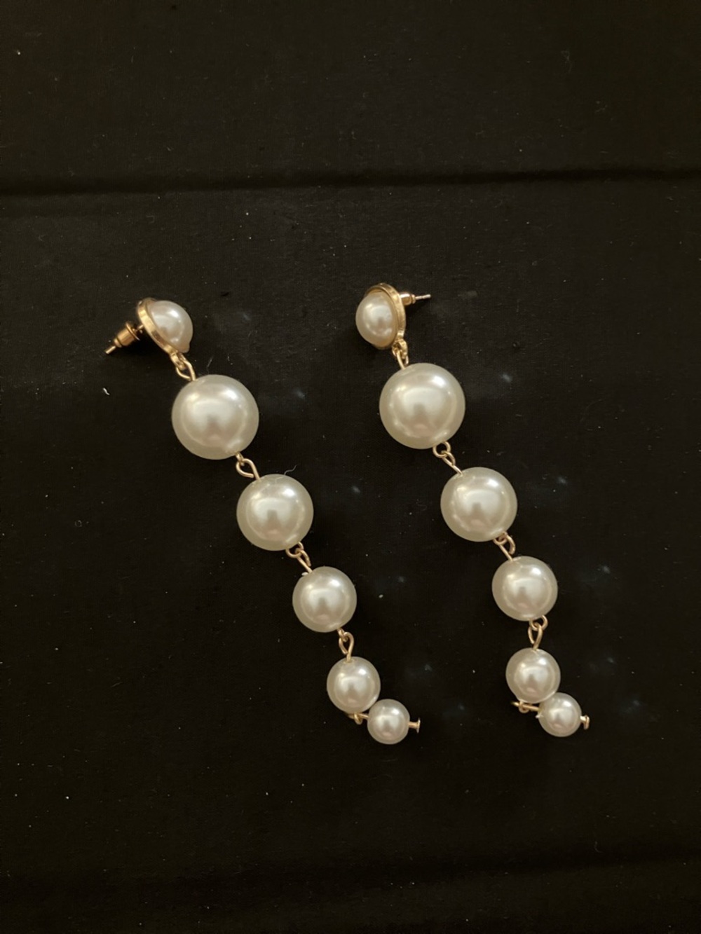 Eopeareu Gold-Tone Multi-Pearl Linear Drop Post Earrings 10cm long